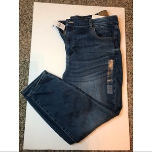 American Eagle Curvy Hi-Rise Jegging